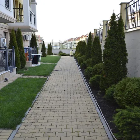 Appartement джули 1 *